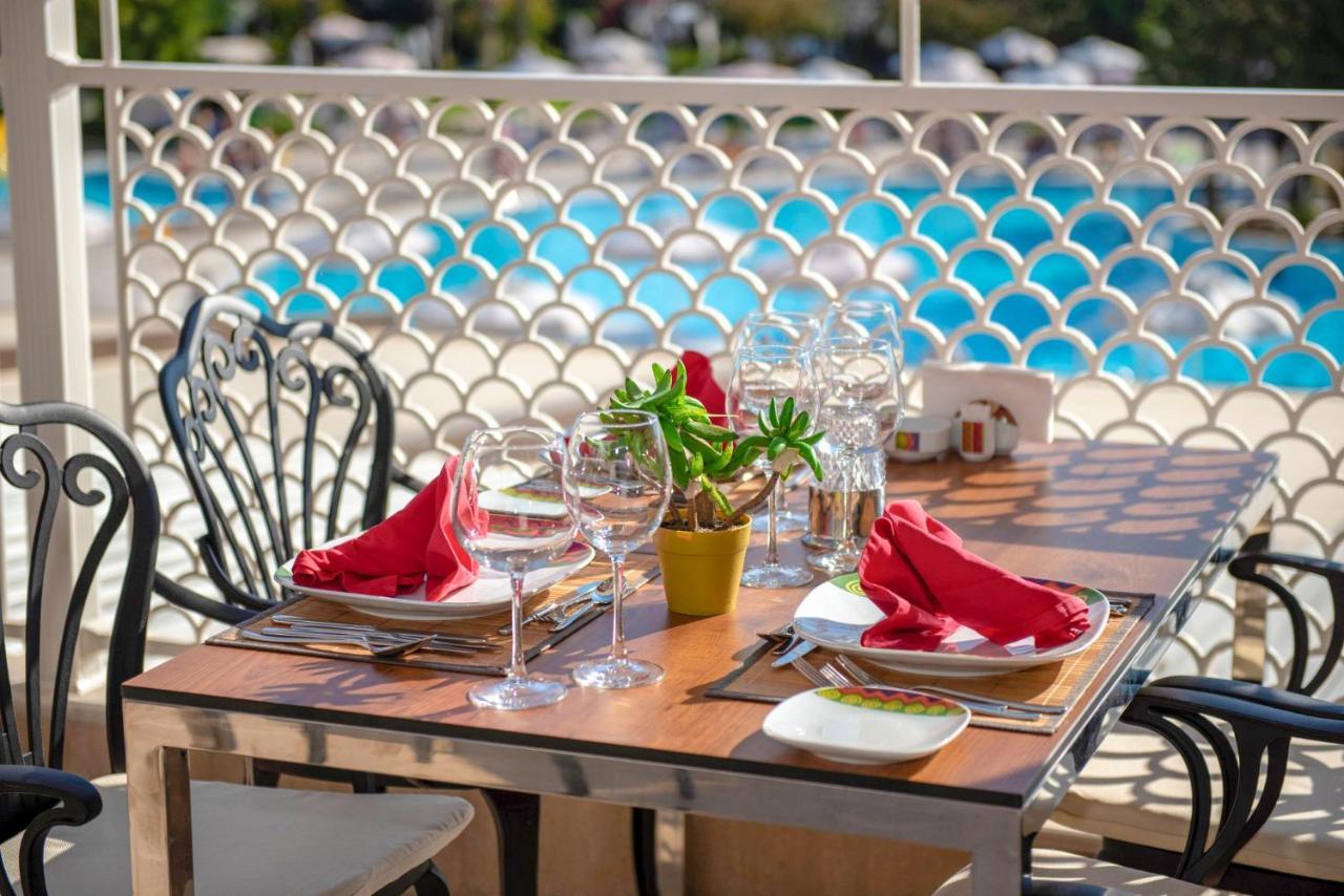 Side Star Resort Hotel Екстер'єр фото
