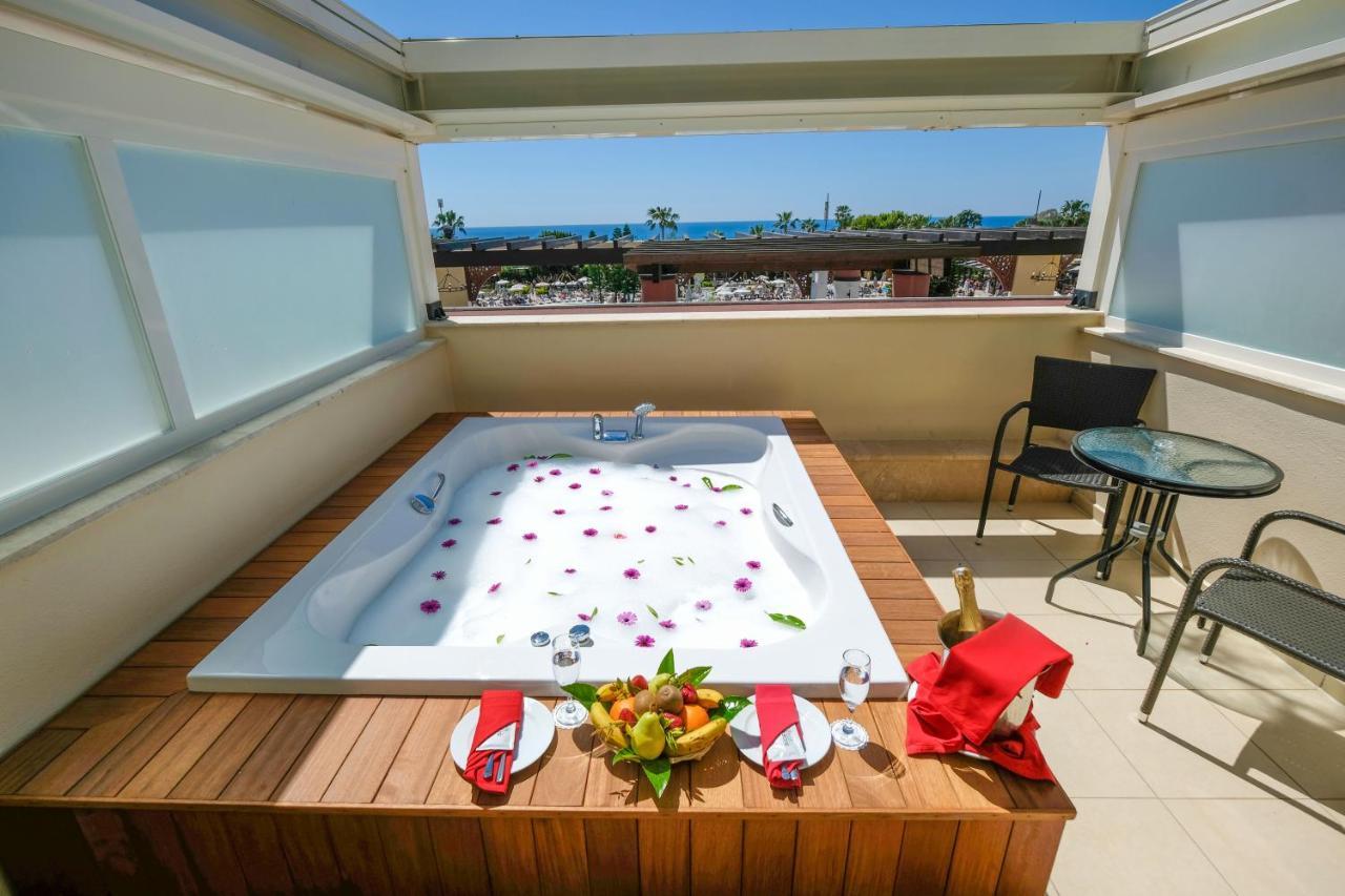 Side Star Resort Hotel Екстер'єр фото